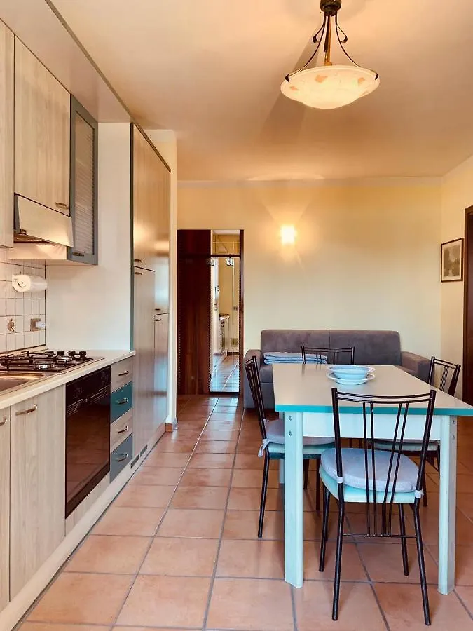 Little Italy Apt Sirmione 0*,  Italy