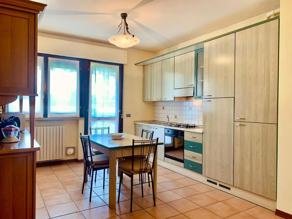 Apartment Little Italy Apt Sirmione Italy